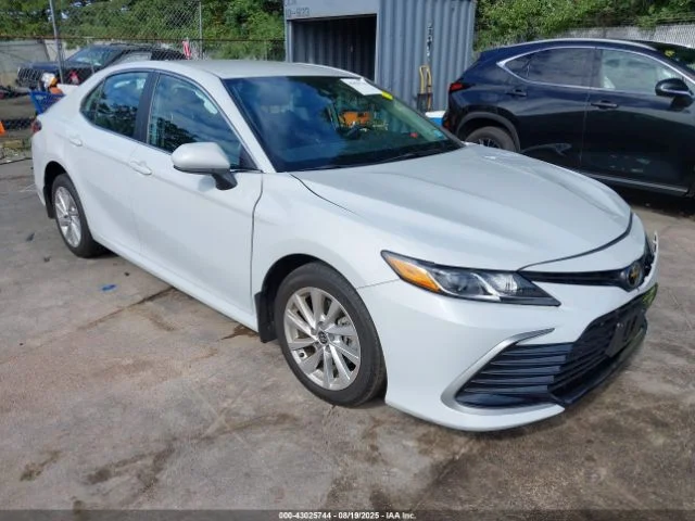 2024 TOYOTA CAMRY