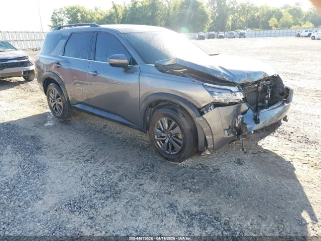 2022 Nissan Pathfinder v6